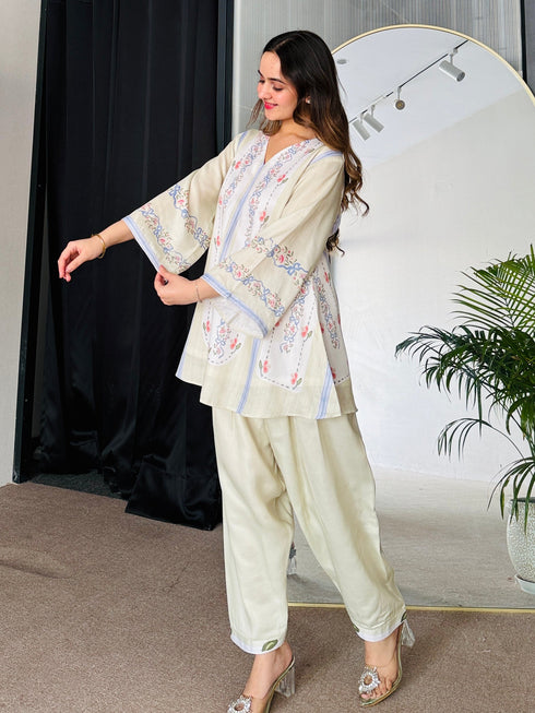 Pista Noor Kurta Set